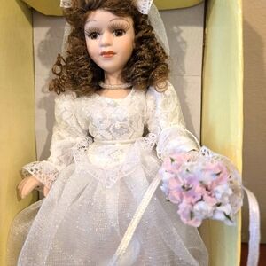 NWOT, Vintage Doll, Victorian Beauty Porecelin Bride, Toy, Collectible